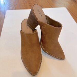 ABOUND Maya Block Heel Mules Shoes Womens 8.5 Pointed Cognac Faux Leather